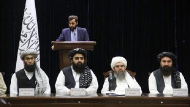 امارت اسلامی از جان، مال و عزت سیاسیون و شخصیت‌های افغان محافظت می‌کند