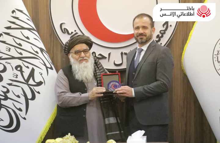 سرپرست سفارت ترکیه در کابل متعهد به همکاری های بیشتر با هلال احمر افغانی شد