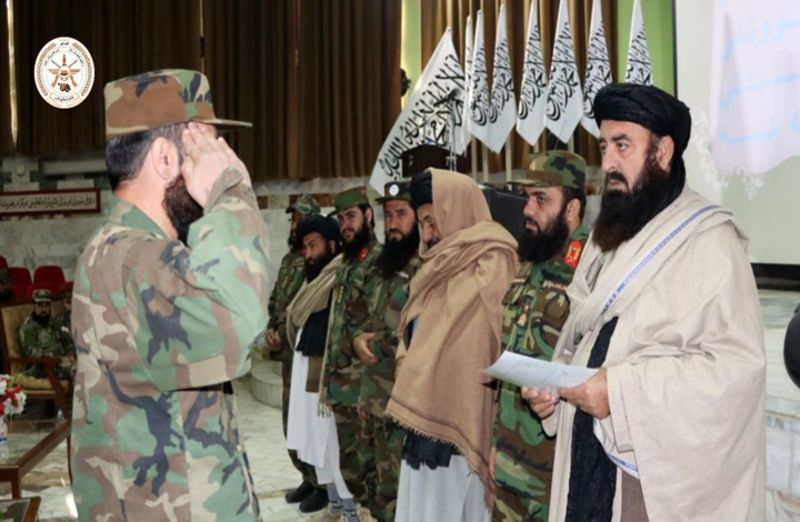 دسته یی دیگری از مجاهدین یک دوره آموزش های مسلکی نظامی را سپری کردند